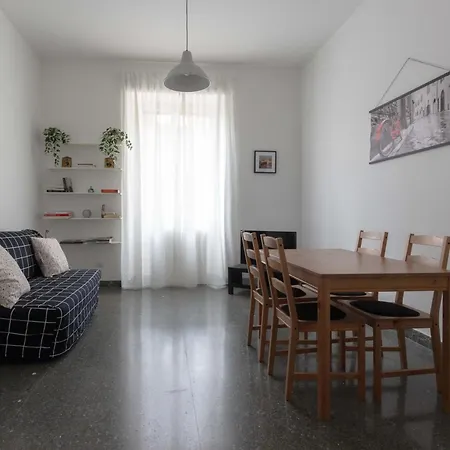 Domus Erasmo Апартаменты Рим