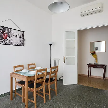 Apartmán Domus Erasmo Řím