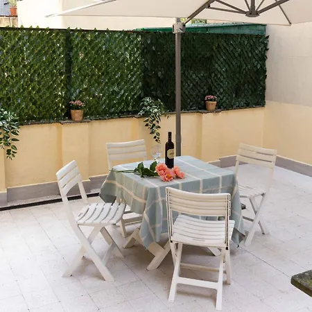 Domus Erasmo Apartmán